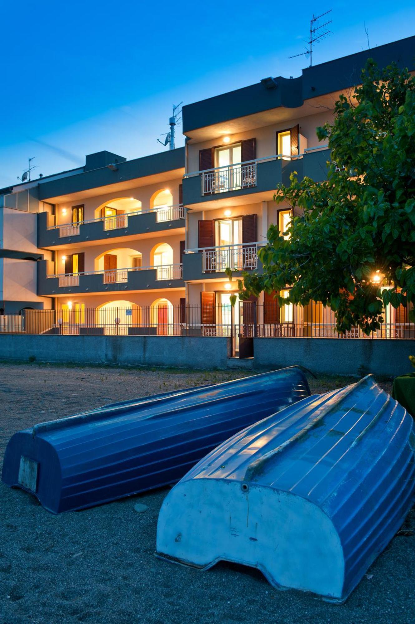 Casa Vacanze Samira Фондакелло Екстер'єр фото