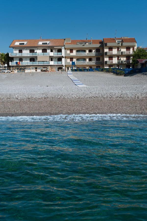 Casa Vacanze Samira Фондакелло Екстер'єр фото